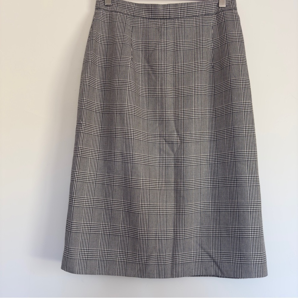 Brooks Brothers Vintage houndstooth pencil skirt New With Tags Size: 10